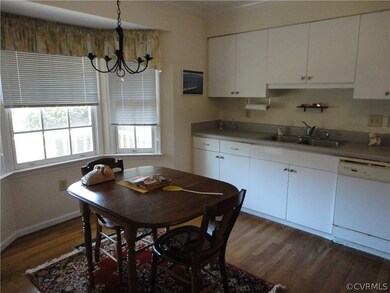 Eat in kitchen with large bay window!