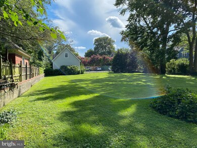 108 Maple Ave, Chestertown, MD 21620 - photo 2