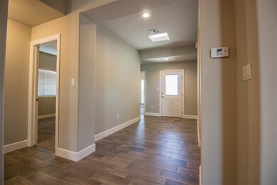 841 Sky Ranch, Alamogordo, NM 88310 - photo 4