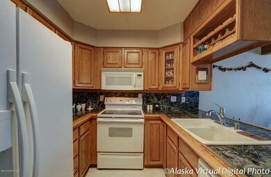 7029 Meadow St unit K2, Anchorage, AK 99507 - photo 6