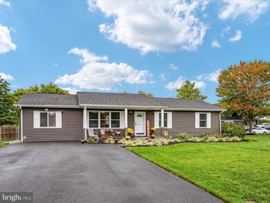 119 Golden Pond Cir, Stephens City, VA 22655 - photo 4