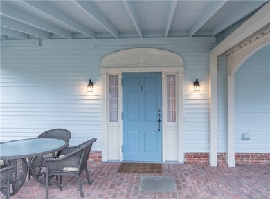 6 Howe St unit 1, Bristol, RI 02809 - photo 3