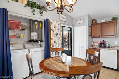 310 Villaway, Sebring, FL 33876 - photo 4