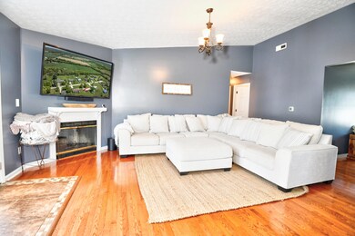 175 Christina Dr, Salvisa, KY 40372 - photo 2