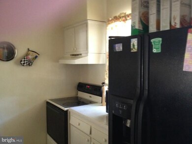 14473 Saint Germain Dr, Centreville, VA 20121 - photo 6