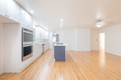 22928 Leonora Dr  -  HsHProd-1009