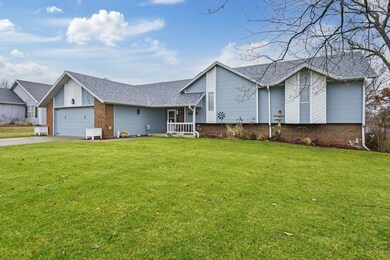 402 Hightower Ave, Nixa, MO 65714 - photo 2