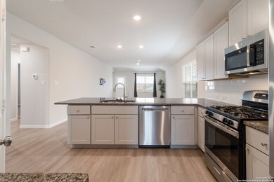 14039 MacHete Park, San Antonio, TX 78252 - photo 7