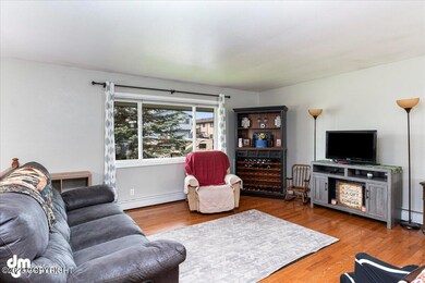 05-Living Room_ELI02264