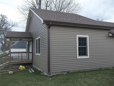 1927 N E St, Elwood, IN 46036 - photo 5