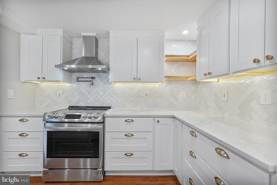 11022 Saffold Way, Reston, VA 20190 - photo 6