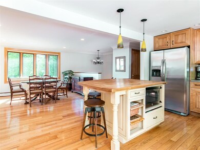 25 Edgewood St, Milford, NH 03055 - photo 7