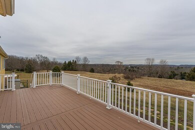 4480 Country View Dr, Doylestown, PA 18902 - photo 5