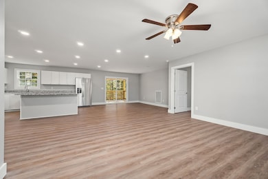 1053 Benton Tidwell Rd, Hilham, TN 38568 - photo 2