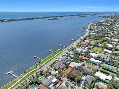 Flagler Drive looking South