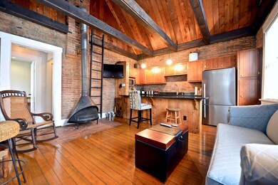 296 E Beck St unit 298, Columbus, OH 43206 - photo 2