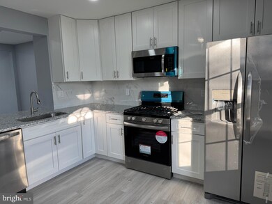 8634 Sumter Ct, Manassas Park, VA 20111 - photo 3