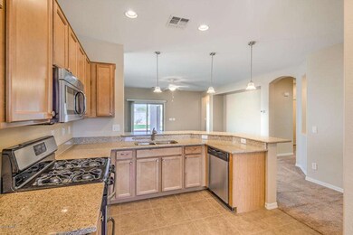 968 Heatherwood St, San Tan Valley, AZ 85140 - photo 5