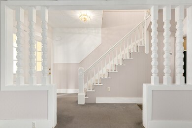 12 Montgomery Ave, Somerville, MA 02145 - photo 5