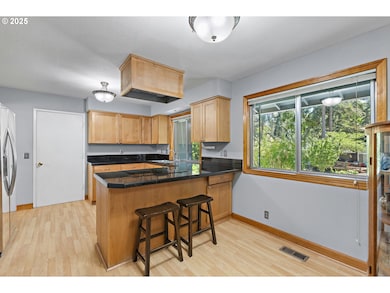 4181 Cobb Way, Lake Oswego, OR 97035 - photo 5