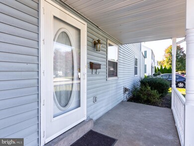 212 Montgomery Ave, Oreland, PA 19075 - photo 3