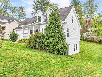 11 Forest Lake Dr, Asheville, NC 28803 - photo 2