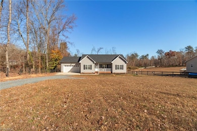 3643 Buffalo Ford Rd, Asheboro, NC 27205 - photo 2
