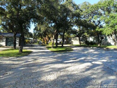 15047 Antonio Dr unit 1, Helotes, TX 78023 - photo 4