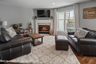 28 Hickory Ln, Little Silver, NJ 07739 - photo 5