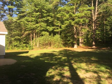 36 Sebbins Pond Dr, Bedford, NH 03110 - photo 2