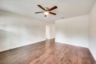 7812 Standley St, North Richland Hills, TX 76180 - photo 5