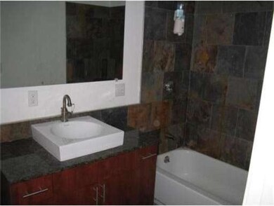 33 Sutton St unit 2, Lynn, MA 01901 - photo 4