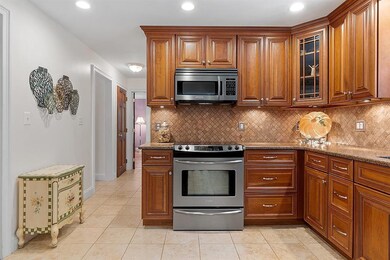 2 Autumn St, Windham, NH 03087 - photo 7