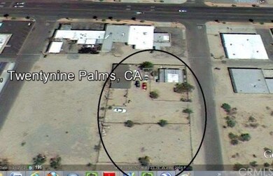 Close to 62 HWY and one or two streets from Adobe.