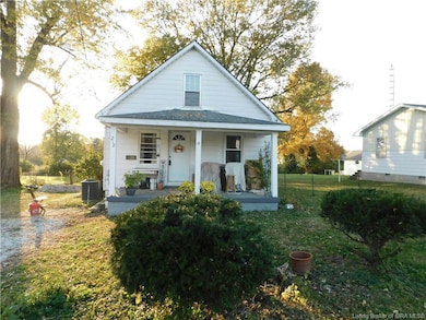 218 Washington Blvd, Salem, IN 47167 - photo 2