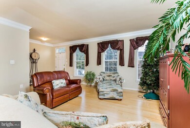 42917 Olander Square, Chantilly, VA 20152 - photo 5