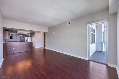 The Ogden unit 2203, Las Vegas, NV 89101 - photo 6