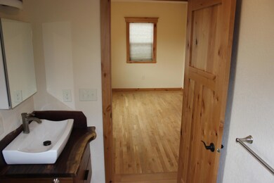 Main BR Bath
