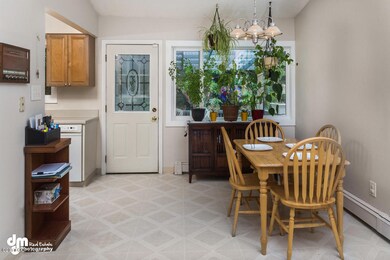 Dining Room_DMD_4397-SMALL