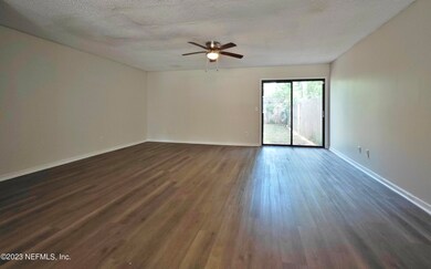 5605 Bennington Dr, Jacksonville, FL 32244 - photo 5