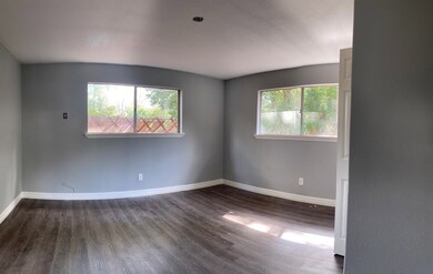 7618 Cabot St, Houston, TX 77016 - photo 3