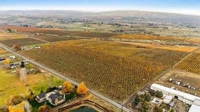 NKA Occidental Rd, Yakima, WA 98908 - photo 2