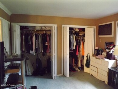 496 Sarah St, Stroudsburg, PA 18360 - photo 6