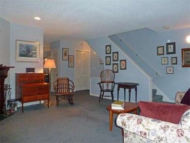 5 Lancaster St unit B, Cambridge, MA 02140 - photo 6