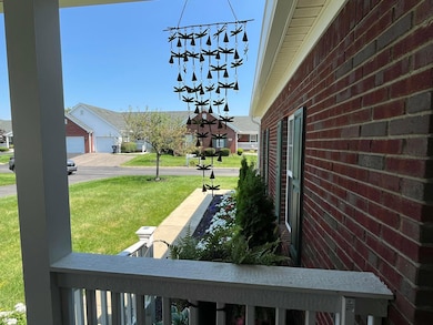 8259 Kingfisher Ln unit 8259, Pickerington, OH 43147 - photo 6