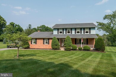 1532 Revere Dr, Sykesville, MD 21784 - photo 2