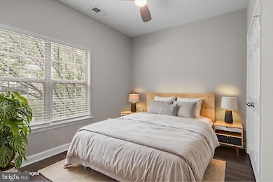 1716 Lake Shore Crest Dr unit 33, Reston, VA 20190 - photo 7