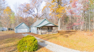 3610 Tower Hill Rd, Houghton Lake, MI 48629 - photo 2