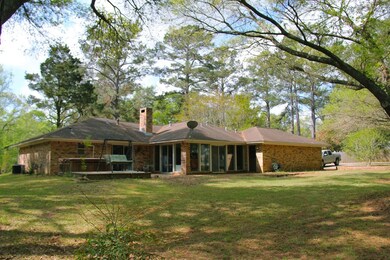 915 Sarah Anne St, Nacogdoches, TX 75965 - photo 5