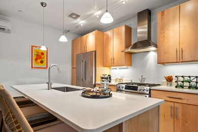 (9)_113 Newbury St. Unit 204 PortlandP(M